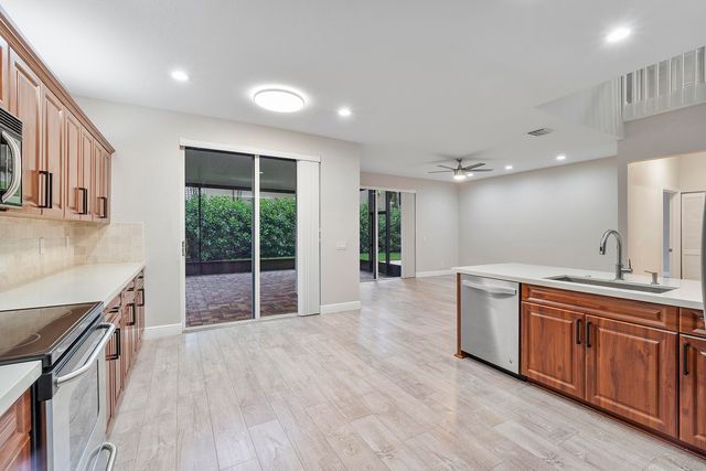 6364 NW 78th Drive, Parkland, FL 33067