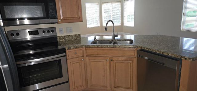 815 W Boynton Beach Boulevard 5-206, Boynton Beach, FL 33426