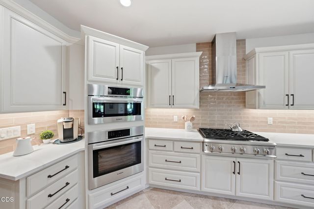 2721 NW Champion Circle, Bend, OR 97703