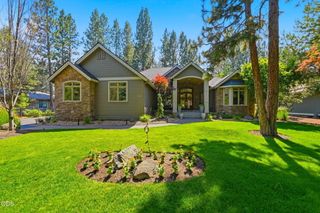 2721 NW Champion Circle, Bend, OR 97703