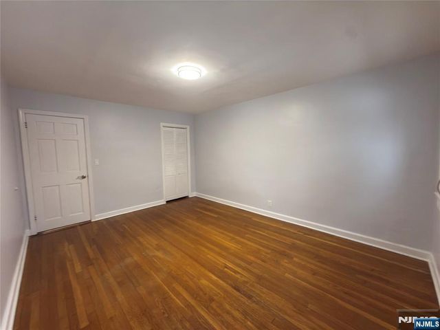 530 Broad Avenue 16, Englewood, NJ 07631