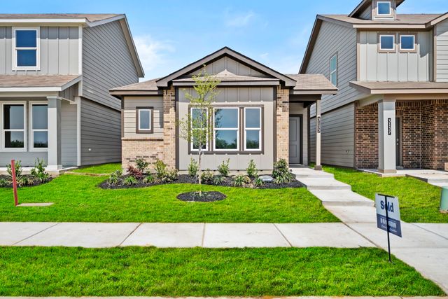 3133 Maple Orchard Lane, Fort Worth, TX 76140