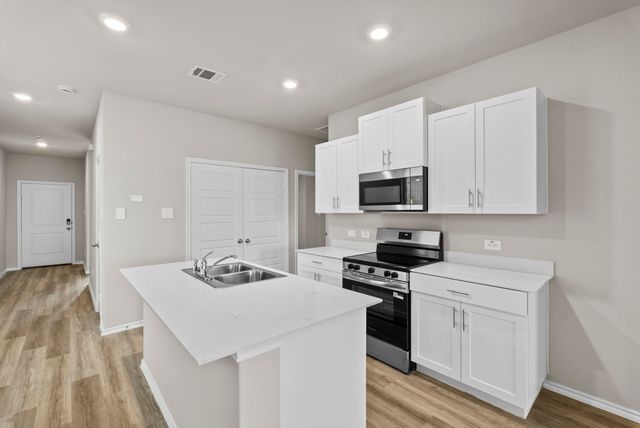 3133 Maple Orchard Lane, Fort Worth, TX 76140