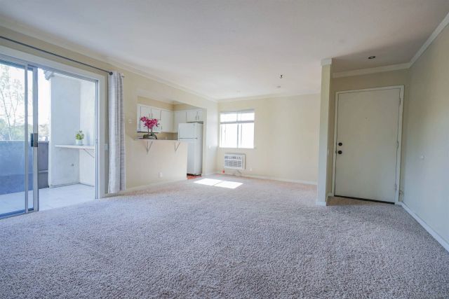 8009 Caminito De Pizza H, San Diego, CA 92108