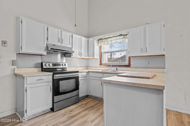 3607 Mandy Lane, Morehead City, NC 28557