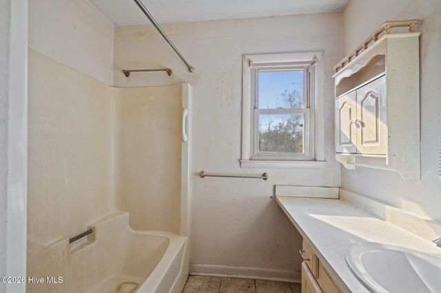 3607 Mandy Lane, Morehead City, NC 28557