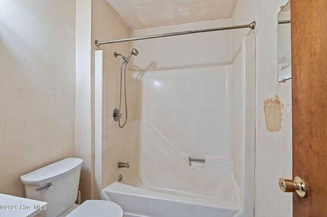 3607 Mandy Lane, Morehead City, NC 28557