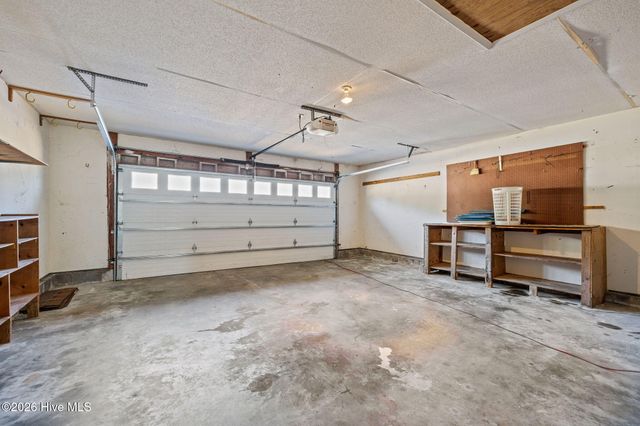 3607 Mandy Lane, Morehead City, NC 28557