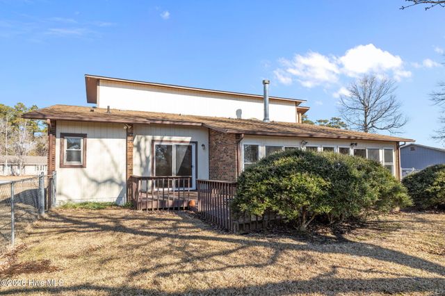 3607 Mandy Lane, Morehead City, NC 28557