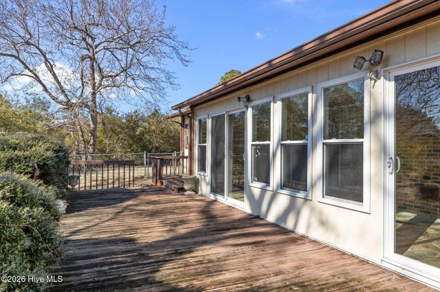 3607 Mandy Lane, Morehead City, NC 28557