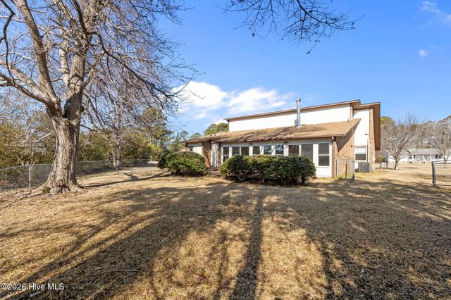 3607 Mandy Lane, Morehead City, NC 28557