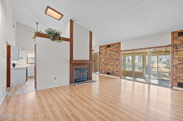 3607 Mandy Lane, Morehead City, NC 28557