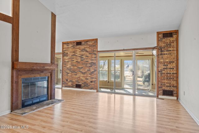 3607 Mandy Lane, Morehead City, NC 28557