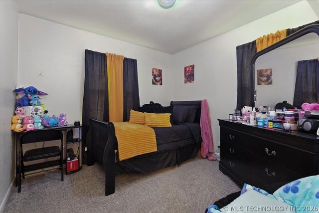 7360 E Newton Street, Tulsa, OK 74115