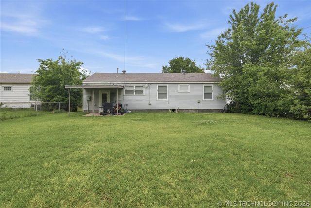 7360 E Newton Street, Tulsa, OK 74115