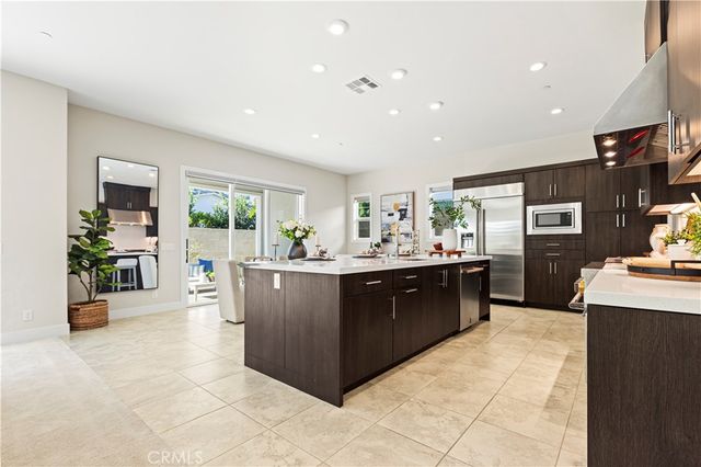 161 Walworth, Lake Forest, CA 92630