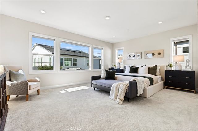 161 Walworth, Lake Forest, CA 92630