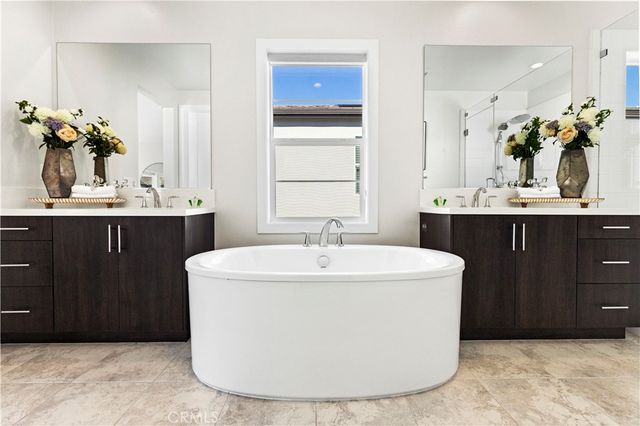 161 Walworth, Lake Forest, CA 92630