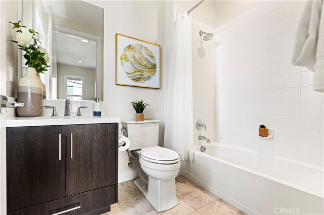 161 Walworth, Lake Forest, CA 92630