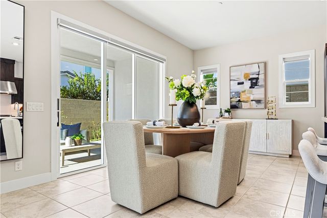 161 Walworth, Lake Forest, CA 92630