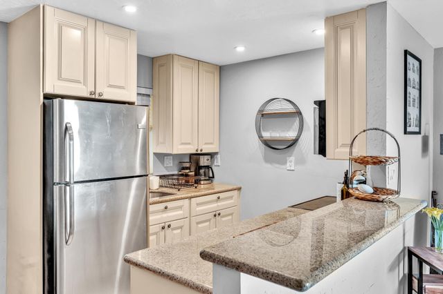 1826 N Dixie Highway 204, Fort Lauderdale, FL 33305