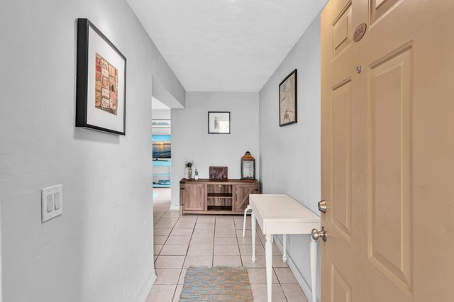 1826 N Dixie Highway 204, Fort Lauderdale, FL 33305