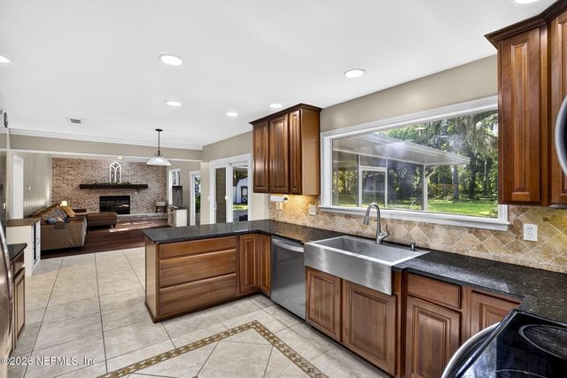 8221 FOREST Court, St. Augustine, FL 32092