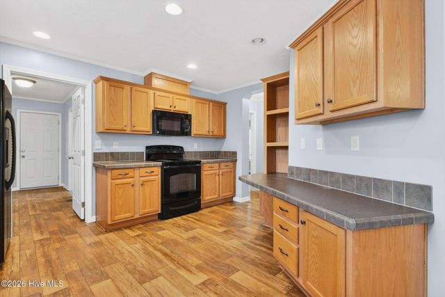 110 NE 67th Street, Oak Island, NC 28465