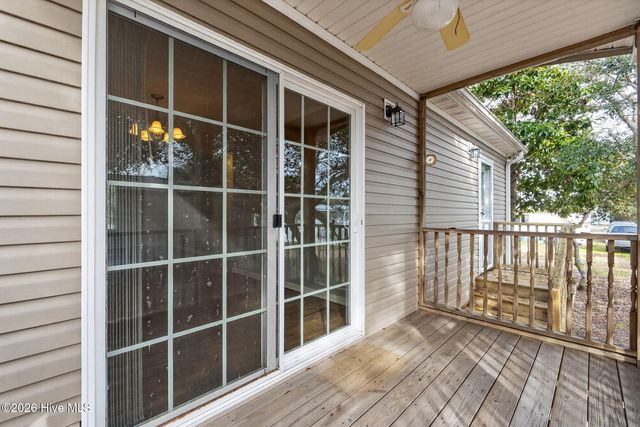 110 NE 67th Street, Oak Island, NC 28465