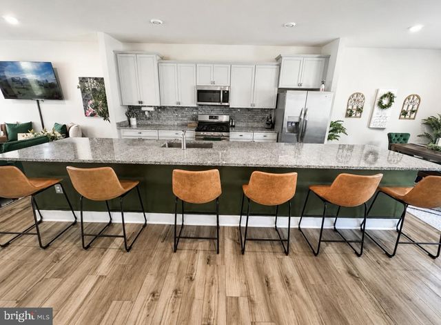 4152 SKIPTON PL, White Plains, MD 20695