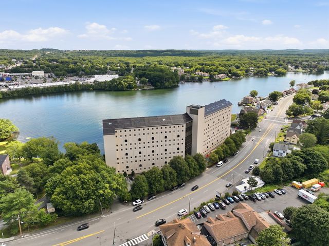 65 Lake Ave 830, Worcester, MA 01604