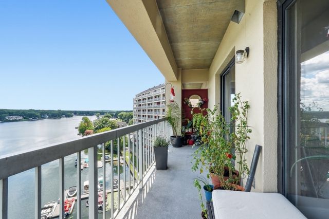 65 Lake Ave 830, Worcester, MA 01604