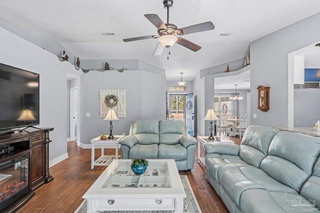 8274 Hwy 89, Milton, FL 32570