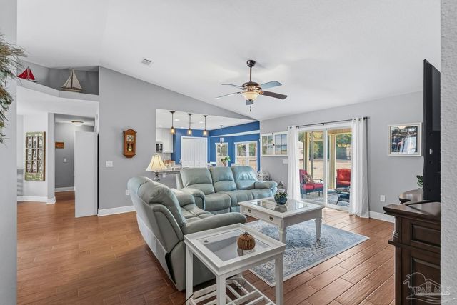 8274 Hwy 89, Milton, FL 32570