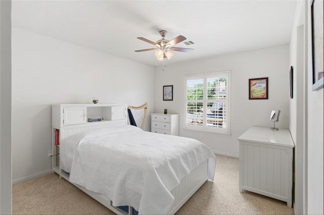 1423 Fall Wood Drive, Sugar Land, TX 77479