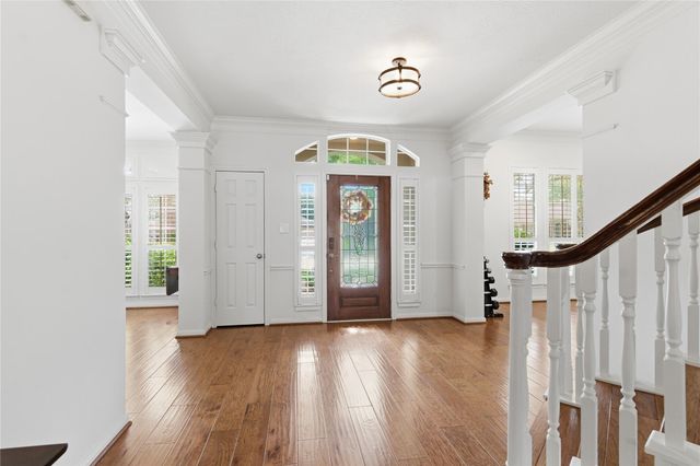 1423 Fall Wood Drive, Sugar Land, TX 77479