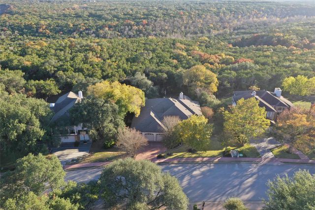 2801 Barton Point DR, Austin, TX 78733