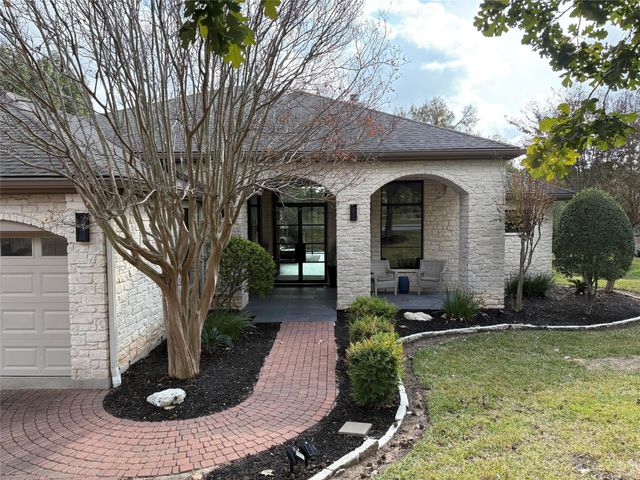 2801 Barton Point DR, Austin, TX 78733