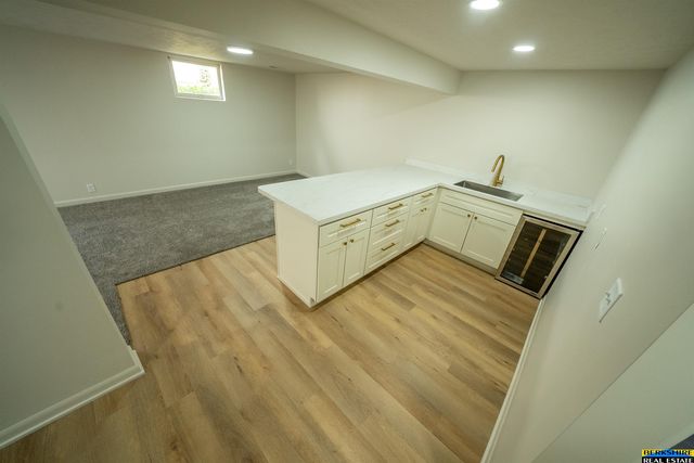 2439 S 37 Street, Lincoln, NE 68506