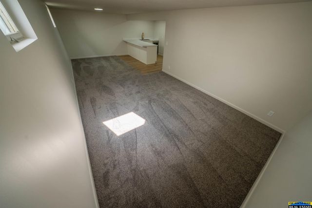 2439 S 37 Street, Lincoln, NE 68506