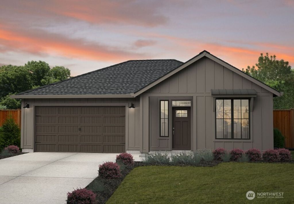 706 Powell Avenue, Winlock, WA 98596