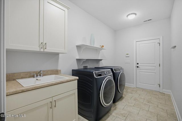 23 Stonegate Circle, Hampstead, NC 28443