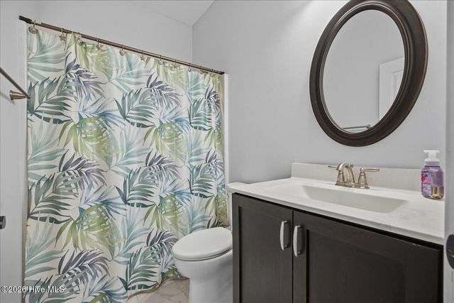 23 Stonegate Circle, Hampstead, NC 28443