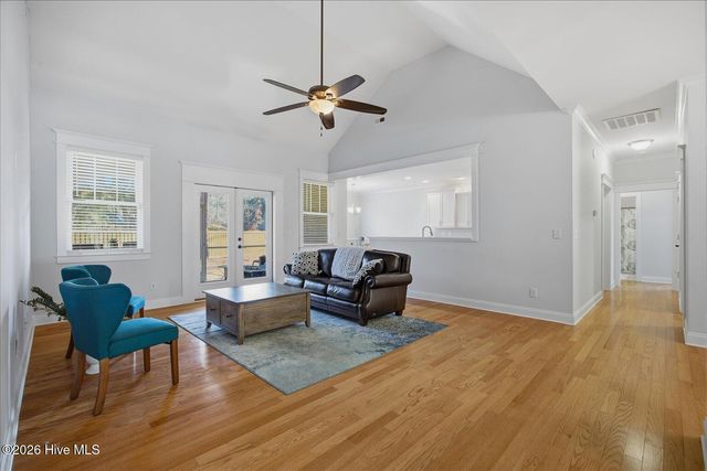 23 Stonegate Circle, Hampstead, NC 28443