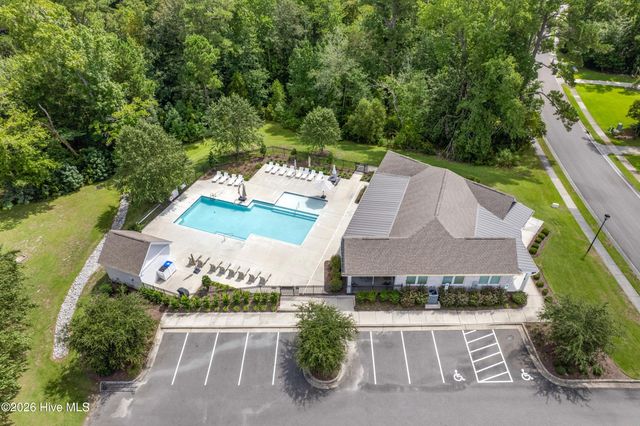 23 Stonegate Circle, Hampstead, NC 28443