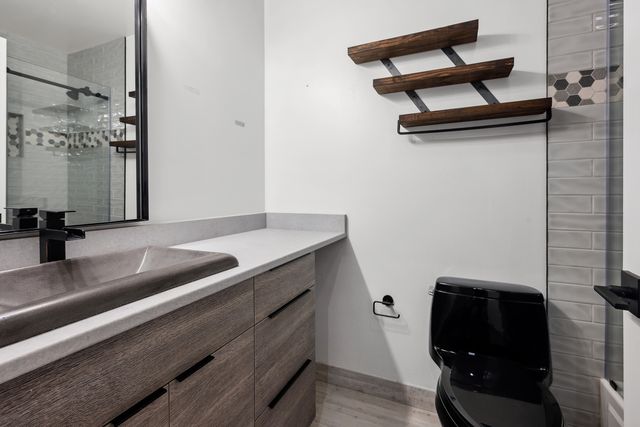 1735 W Diversey Parkway 102, Chicago, IL 60614