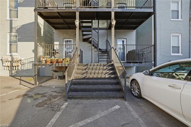 1015 Colonial Ave Apt 4, Norfolk, VA 23507