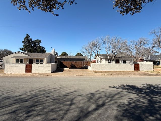 1900 W Tennessee Ave, Midland, TX 79701