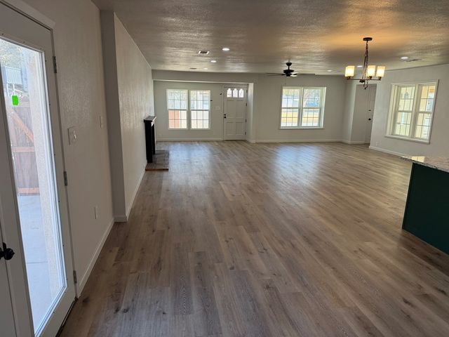 1900 W Tennessee Ave, Midland, TX 79701