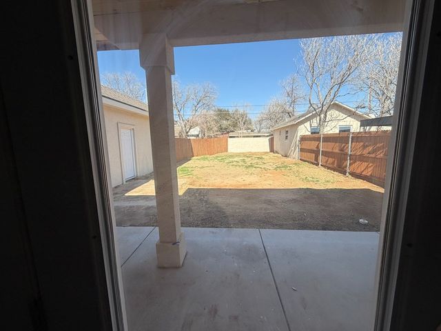 1900 W Tennessee Ave, Midland, TX 79701